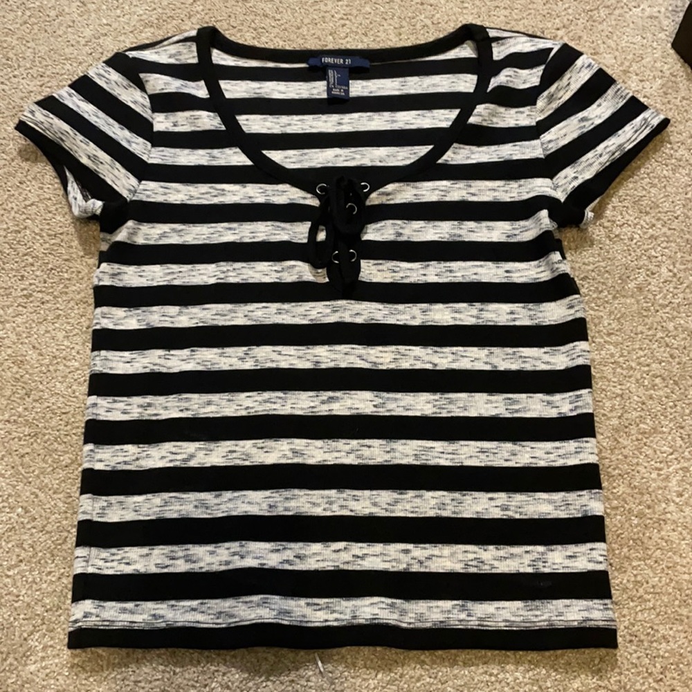 cute shirt sleeve top